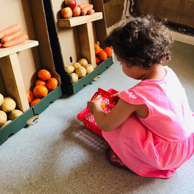 Sunshine room - 22 months to approx 3 years